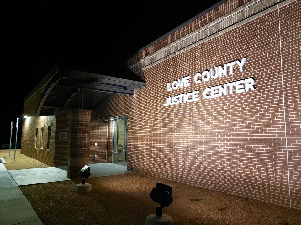 Photos Love County Jail 1